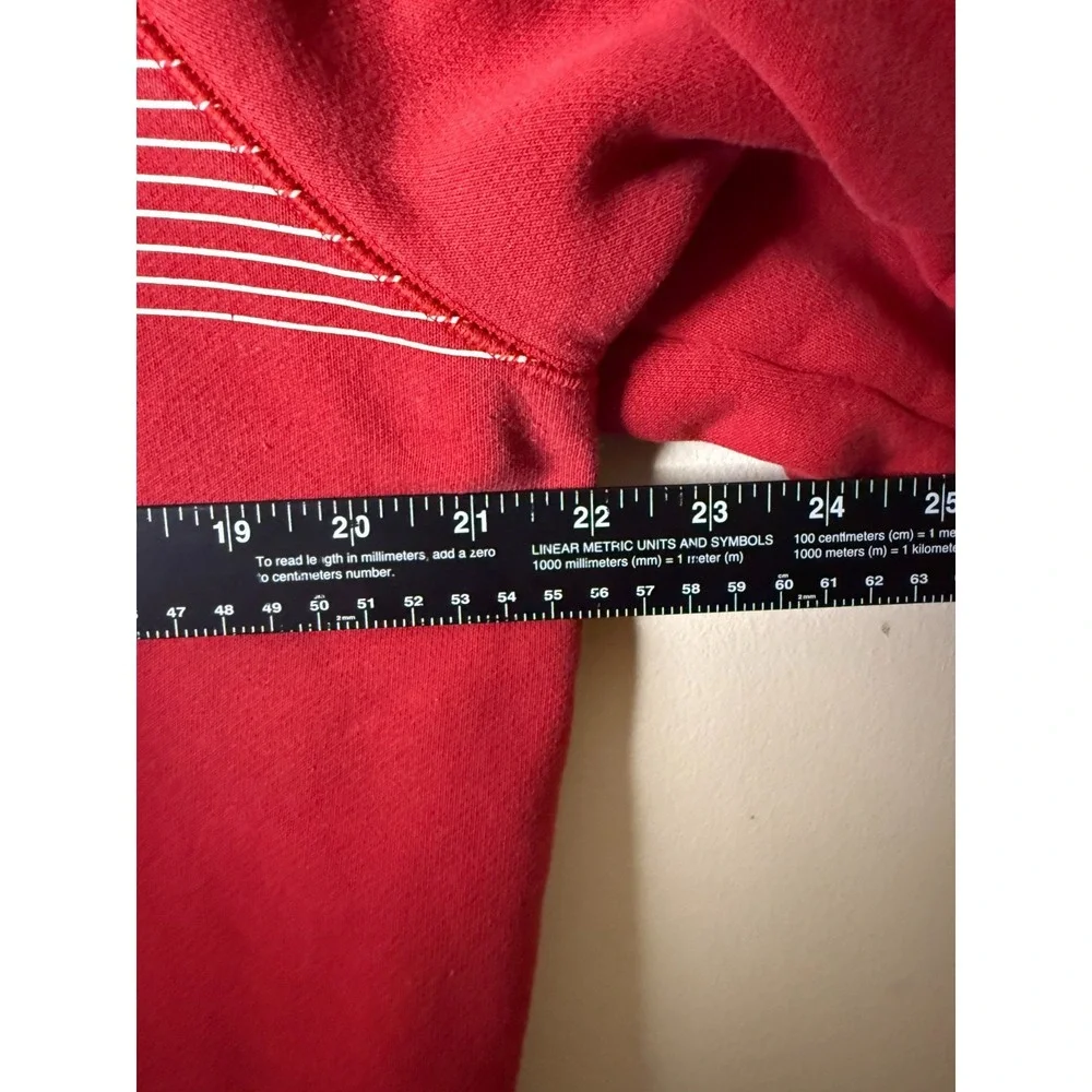 Under Armour Wisconsin Badgers NCAA Pullover Hoodie Sweatshirt Mens L Red